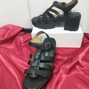 Report Lowry Black leather chunky heel shoes Women’s Size 11